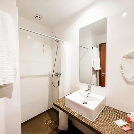Centro Antas 3* Porto