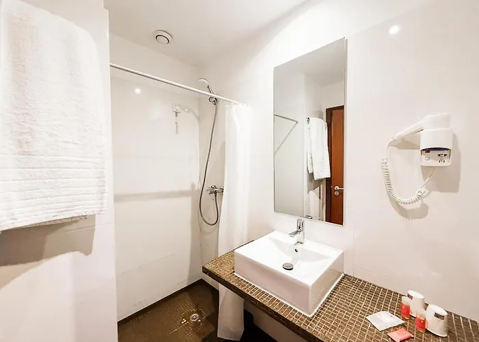 Centro Antas 3* 포르투