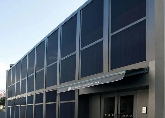 Centro Antas ホテル ポルト